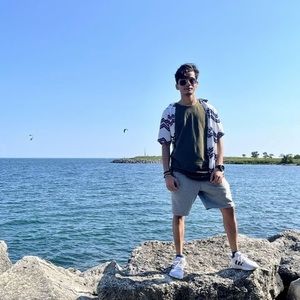 Meet your Posher, Amit